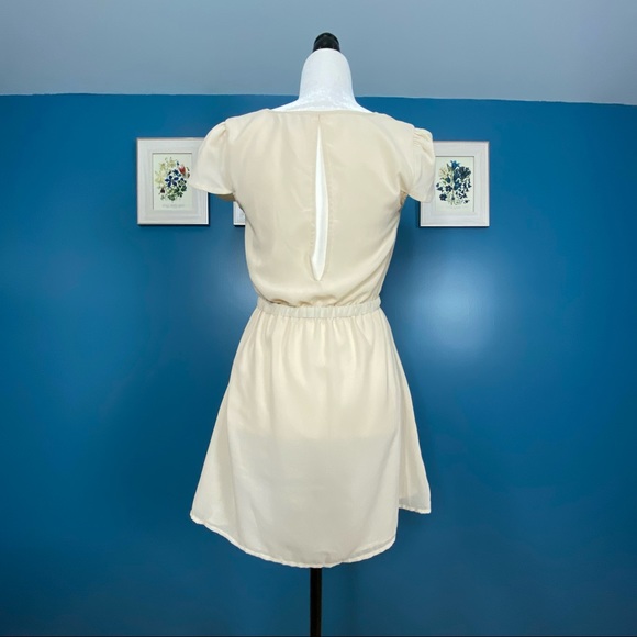 Pins & Needles Cream Tulip Sleeve Mini Dress S - Picture 7 of 13